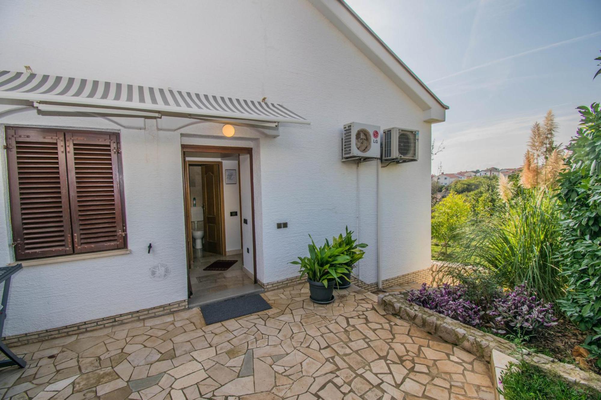 Apartments Grand & Plav In Krk Krk Town Exterior photo